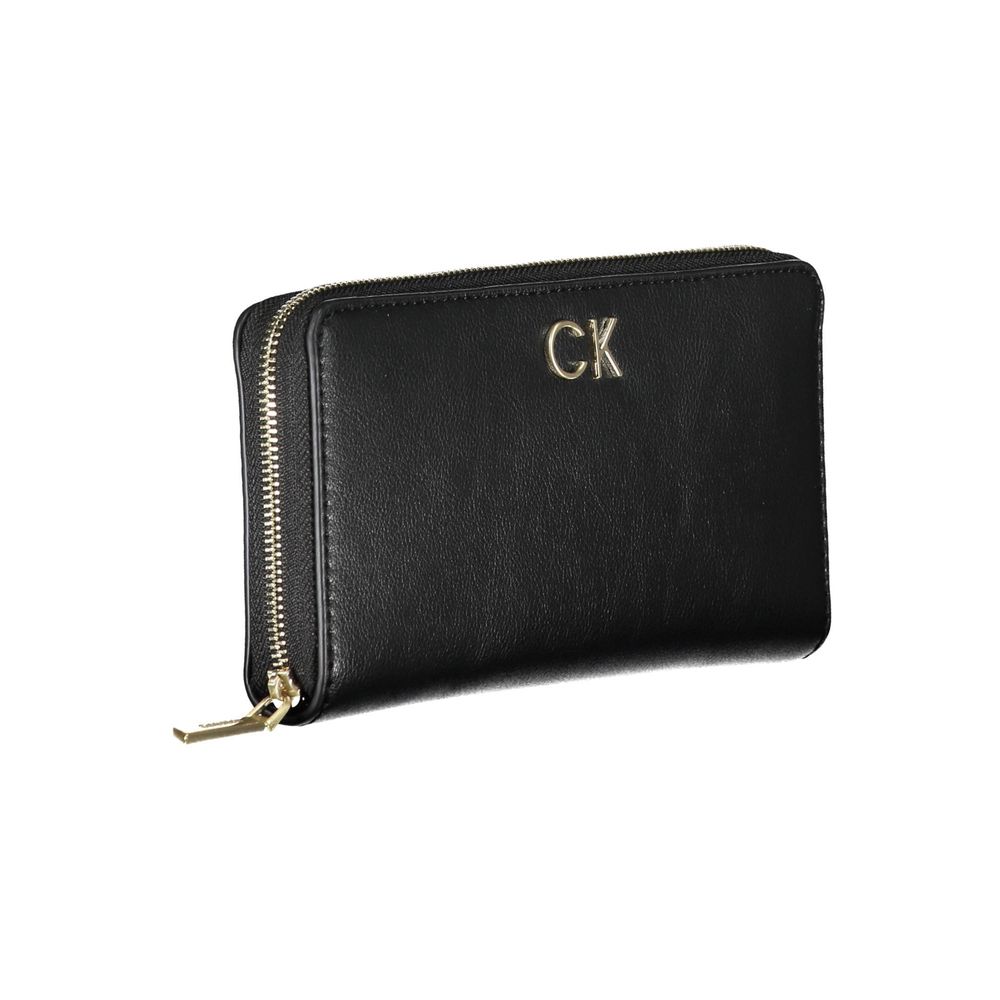 Calvin Klein Sleek RFID-Safe Wallet with Chic Contrasts